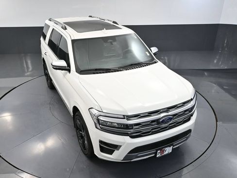 Used 2024 Ford Expedition Platinum AWD/4WD image 60