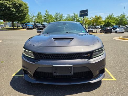 Used 2018 Dodge Charger R/T Scat Pack RWD image 2