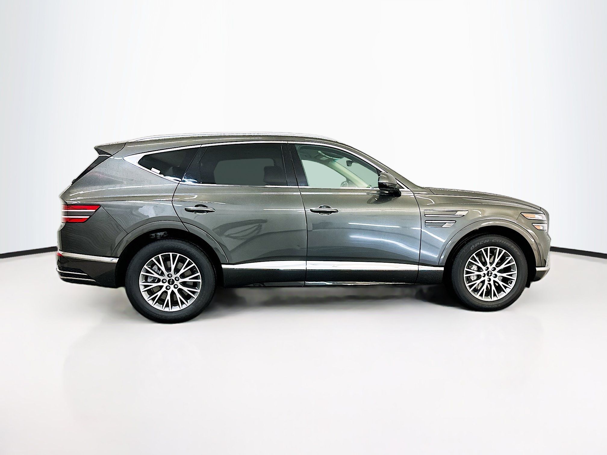 Used 2025 Genesis GV80 2.5T Standard AWD/4WD image 10