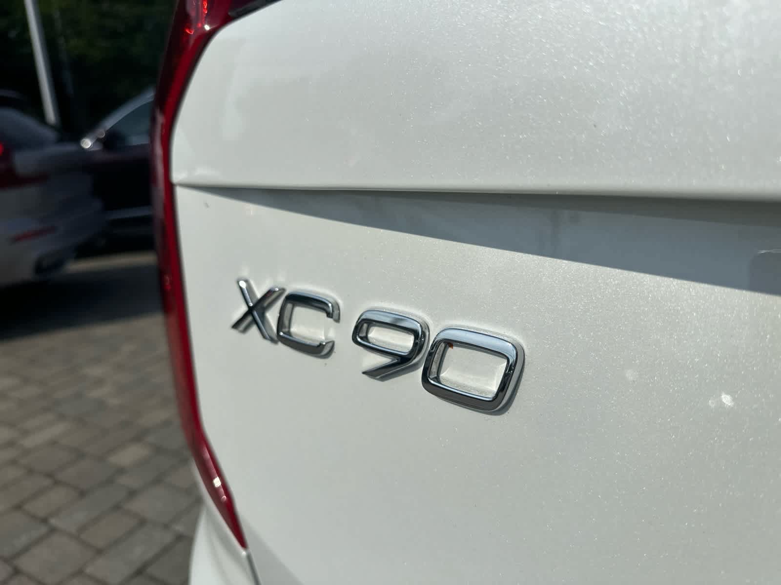 Used 2023 Volvo XC90 B5 Plus w/ Protection Package Premier AWD/4WD image 27