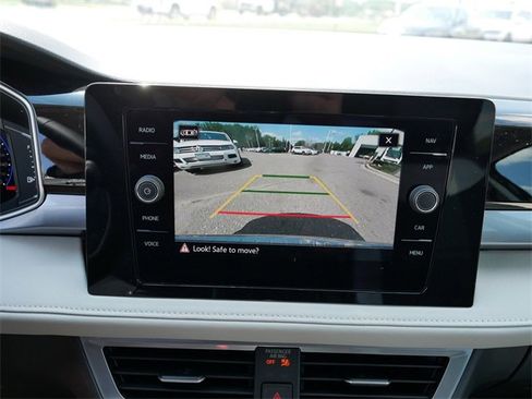 New 2025 Volkswagen Taos SEL image 12