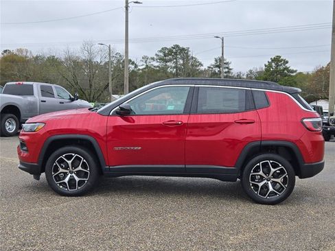 New 2026 Jeep Compass Limited AWD/4WD image 11