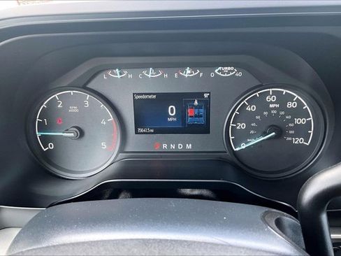 Used 2023 Ford F350 XLT w/ FX4 Off-Road Package AWD/4WD image 14