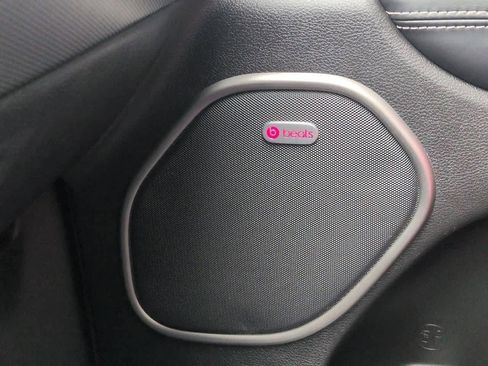 Used 2018 Dodge Durango SRT w/ SRT Interior Appearance Group image 31