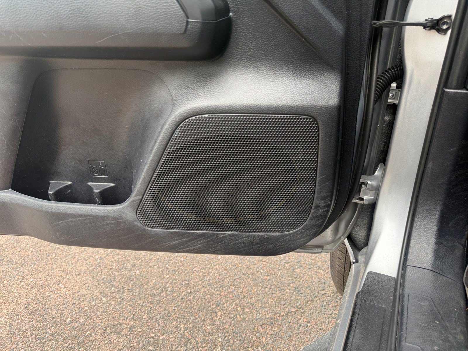 Used 2021 Toyota Tacoma SR AWD/4WD image 25
