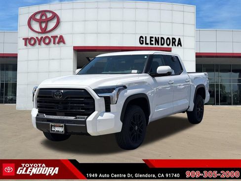 New 2026 Toyota Tundra SR5 AWD/4WD image 4