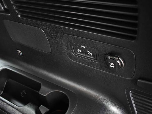 Used 2023 Kia Sorento EX image 9