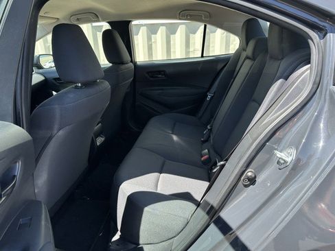 Used 2023 Toyota Corolla LE FWD image 8
