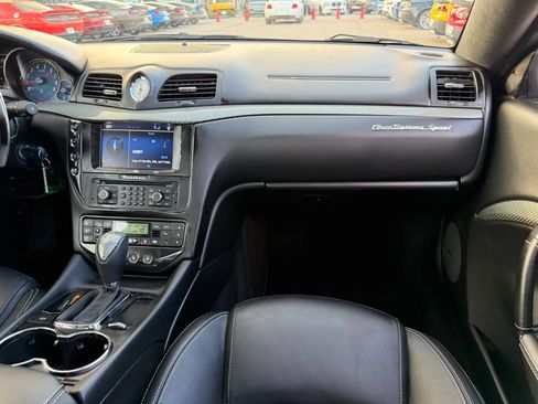 Used 2013 Maserati GranTurismo Sport RWD image 30