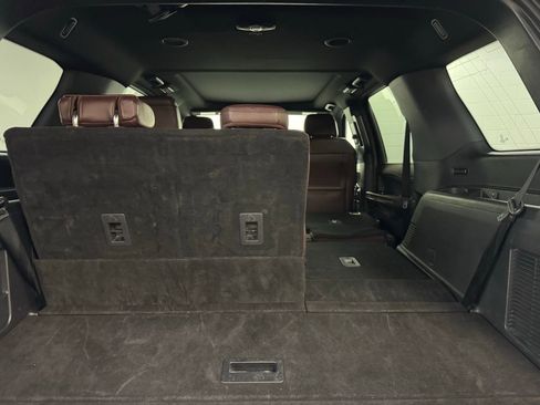 Used 2024 Ford Expedition Limited image 37