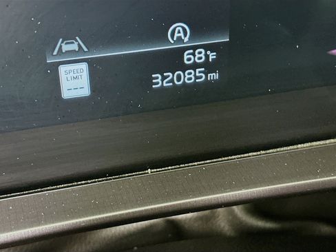 Used 2025 Kia Telluride S image 19