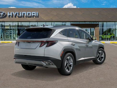 New 2025 Hyundai Tucson SEL image 4