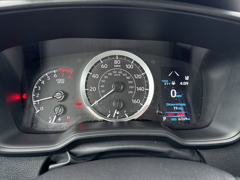 Certified 2021 Toyota Corolla LE image 32