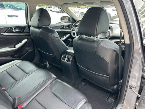 Used 2019 Nissan Maxima 3.5 SV w/ Floor Mat Group FWD image 46