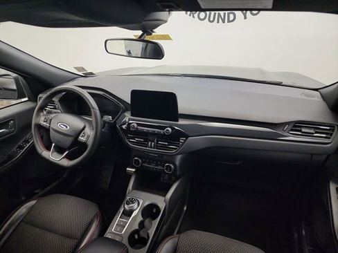 Used 2024 Ford Escape ST-Line image 23