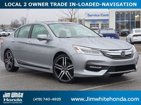 Certified 2017 Honda Accord Touring image 1