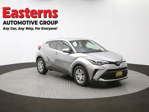 Used 2020 Toyota C-HR LE image 46