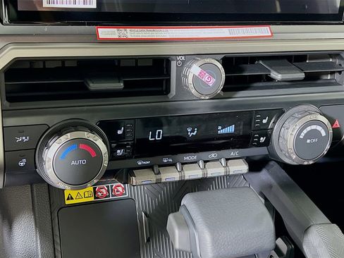 New 2026 Toyota 4Runner TRD Off-Road Premium AWD/4WD image 14