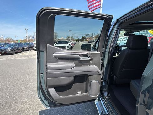 Used 2025 Chevrolet Silverado 1500 LTZ w/ LTZ Premium Package AWD/4WD image 31