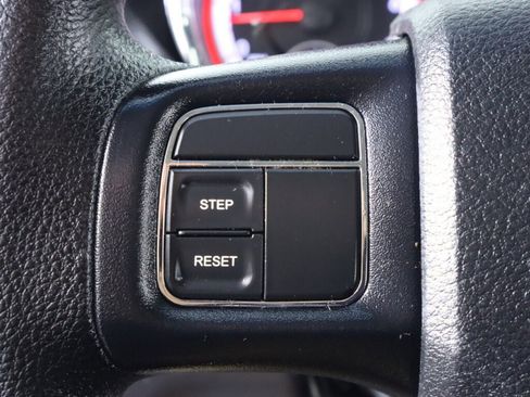 Used 2016 Dodge Grand Caravan SE w/ Quick Order Package 29E SE image 12