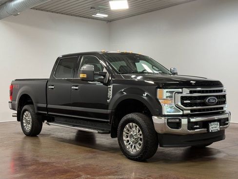 Used 2020 Ford F350 Lariat w/ Lariat Ultimate Package image 20