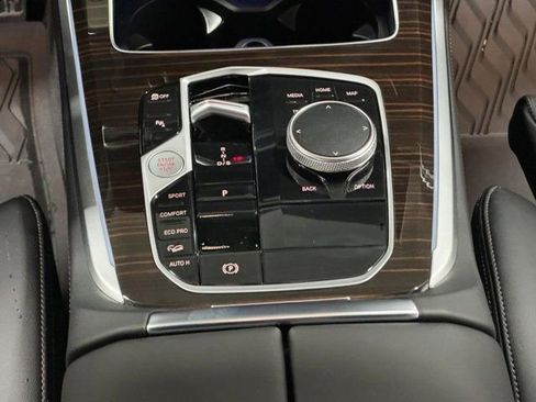 New 2026 BMW X5 xDrive40i image 17