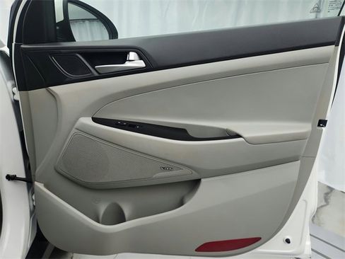 Used 2020 Hyundai Tucson Sport w/ Cargo Package image 25