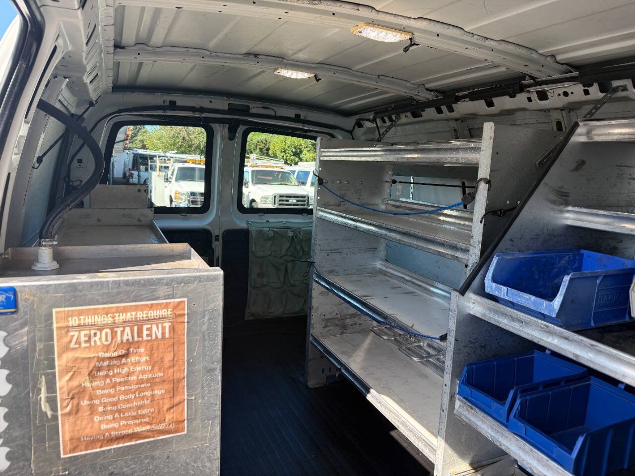 Used 2015 Chevrolet Express 2500 RWD image 13