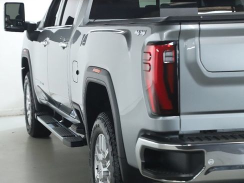 Used 2024 GMC Sierra 3500 SLT w/ SLT Premium Package AWD/4WD image 45