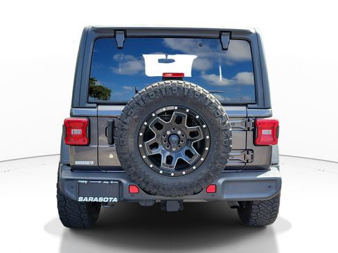 Used 2018 Jeep Wrangler Unlimited Sport S AWD/4WD image 5
