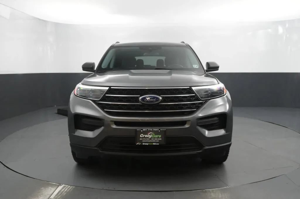 Used 2023 Ford Explorer XLT w/ Class IV Trailer Tow Package AWD/4WD image 8
