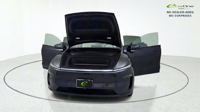 Used 2026 Tesla Model Y 2WD image 13