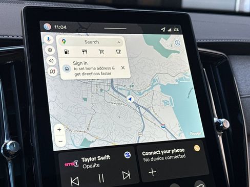 New 2026 Volvo XC90 B6 Plus w/ Protection Package Premier image 21