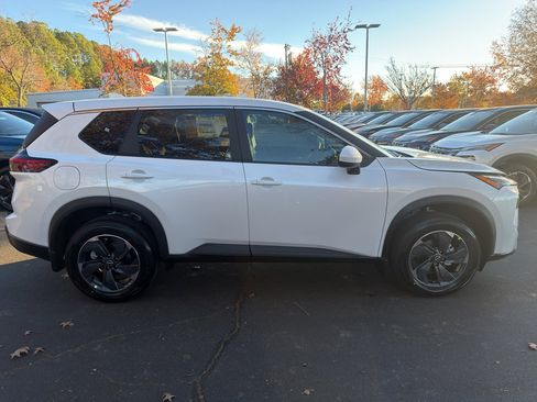 New 2026 Nissan Rogue SV w/ Cold Weather Package image 8