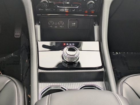 New 2025 Jeep Grand Cherokee L Limited w/ Black Appearance Package image 17