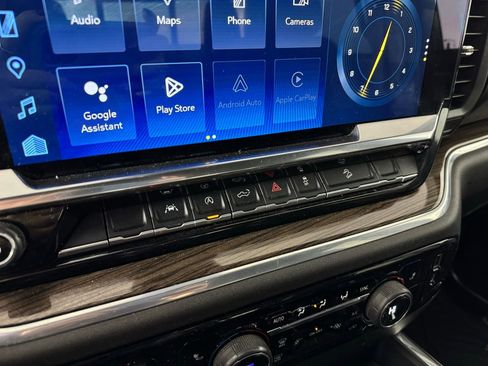 Used 2022 Chevrolet Silverado 1500 RST image 18