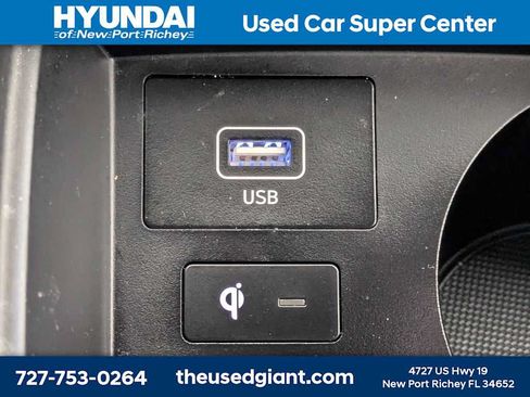 Certified 2023 Hyundai Santa Fe Calligraphy FWD image 33