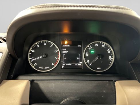 Used 2013 Land Rover Range Rover Sport HSE LUX AWD/4WD image 18