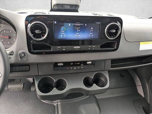 New 2026 Mercedes-Benz Sprinter 2500 image 12
