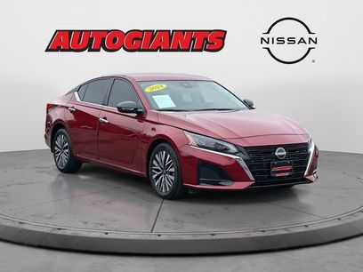 Used 2024 Nissan Altima 2.5 SV