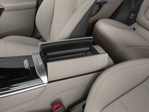 New 2026 Mercedes-Benz GLC 350e 4MATIC image 10