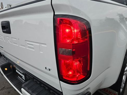 Used 2022 Chevrolet Colorado LT w/ Fleet Safety Package image 20