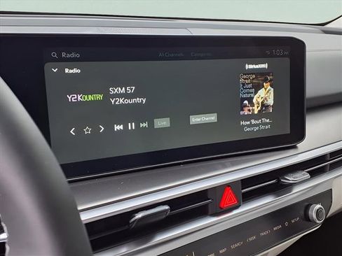 New 2025 Kia Sorento EX w/ EX Panoramic Sunroof Package AWD/4WD image 8