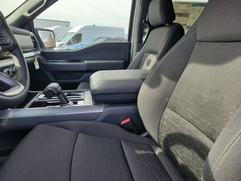 New 2026 Ford F150 XLT w/ Equipment Group 302A MID image 21