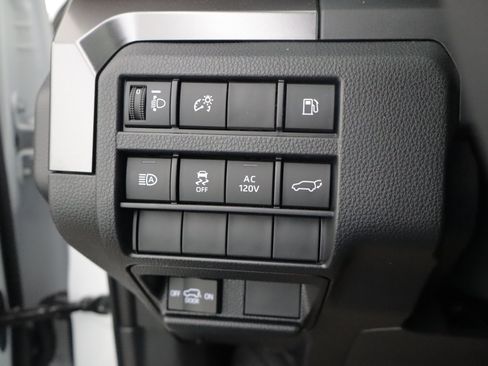 New 2026 Toyota 4Runner TRD Off-Road Premium AWD/4WD image 19