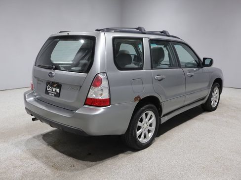 Used 2007 Subaru Forester 2.5X AWD/4WD image 2