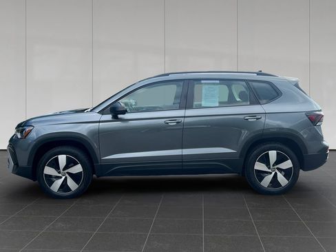 Used 2025 Volkswagen Taos S AWD/4WD image 2