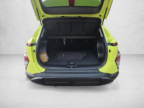 Certified 2025 Hyundai Kona SEL image 7