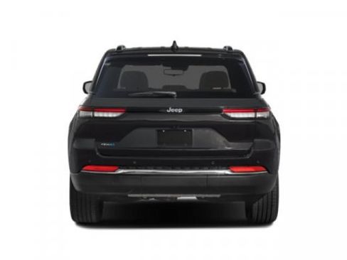 Used 2022 Jeep Grand Cherokee Trailhawk AWD/4WD image 8