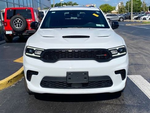 Used 2025 Dodge Durango GT AWD/4WD image 3